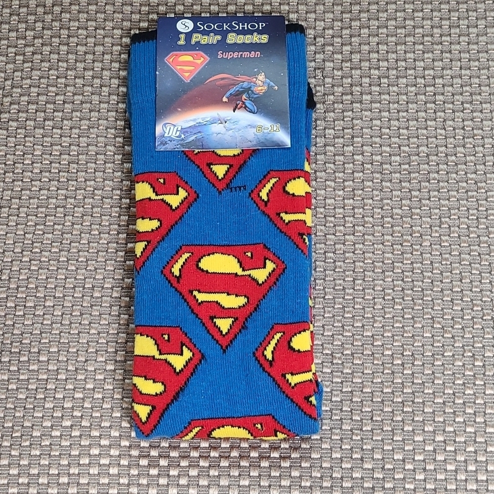 DC Superman socks * size 6-11